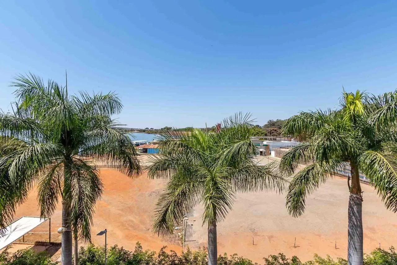 Flat No Life Resort A Beira Lago Brasilia 0*,